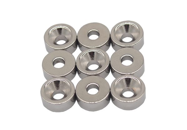 Counterbore magnets